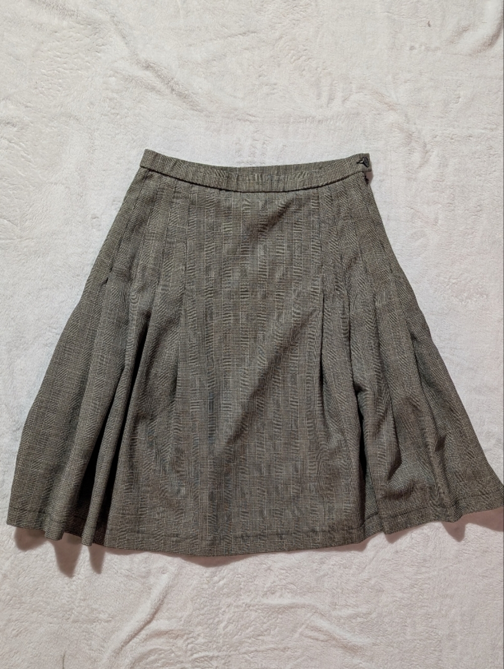 Vintage Pendleton 100% Virgin Wool Pleated Plaid Skirt